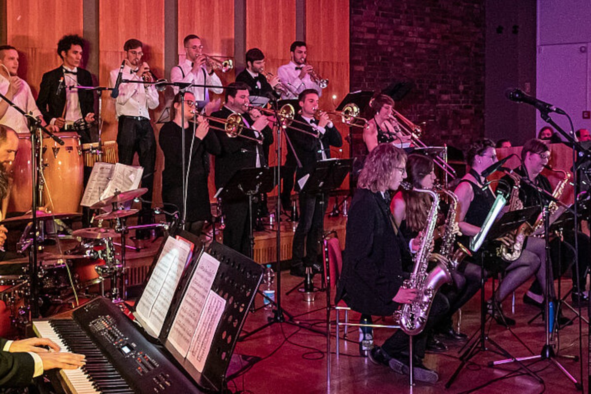 Bild zur Unterseite Leitung der Uni-Bigband Greifswald
